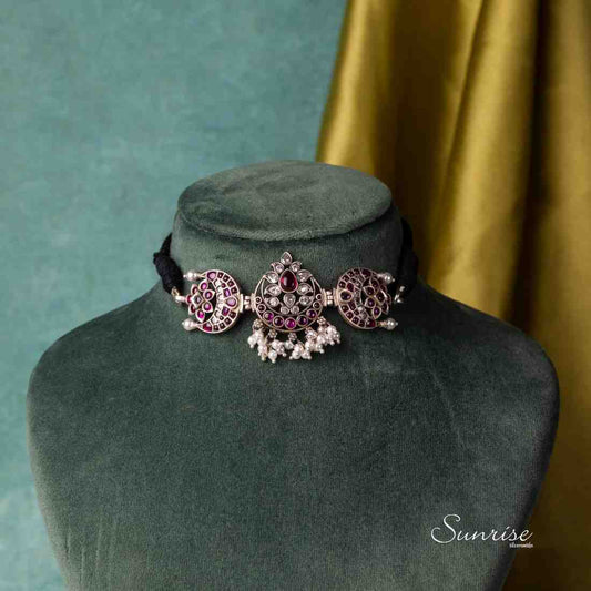 DHRUVIKA CHOKER