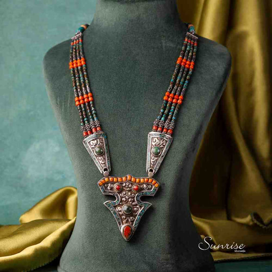 TRIBAL NECKLACE