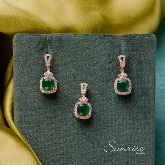 GREEN ONYX CZ PENDANT SET