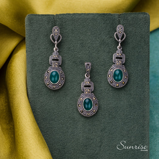 MARCASITE GREEN STONE PENDANT SET