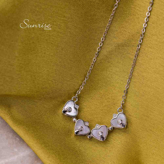 FLOWER NECK CHAIN