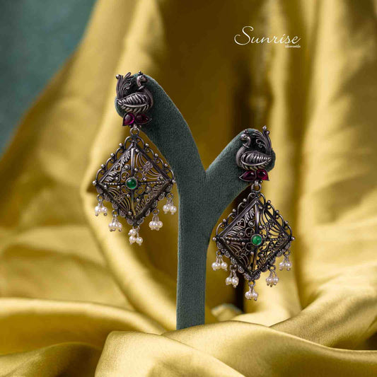 MRUNAL EARRINGS