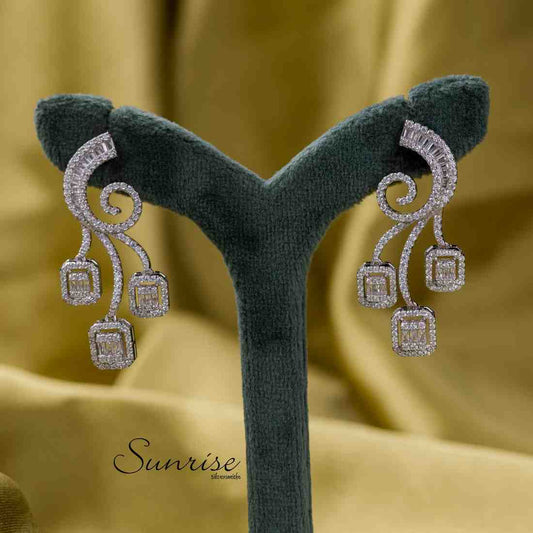 CIANA ZIRCON EARRINGS