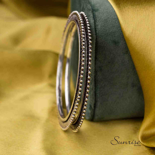 DESIGNER RAWA BANGLE