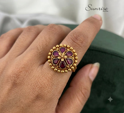 FUSION FLORAL FINGER
