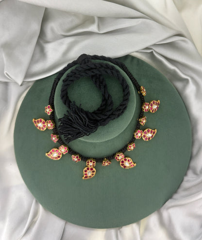 KUNDAN MANGO BLACK THREAD NECKLACE