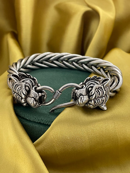 LION BRACELET