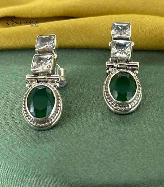 GREEN STONE STUDS