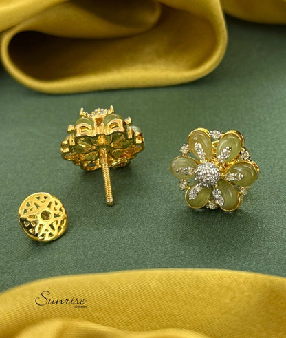 TRENDY VICTORIAN PENDANT SET