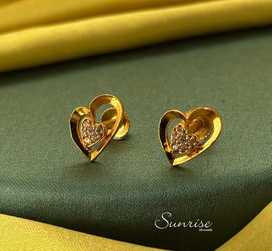FANCY HEART GP STUDS