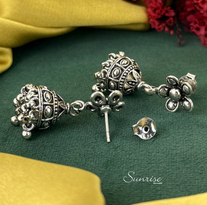 OXI JHUMKA