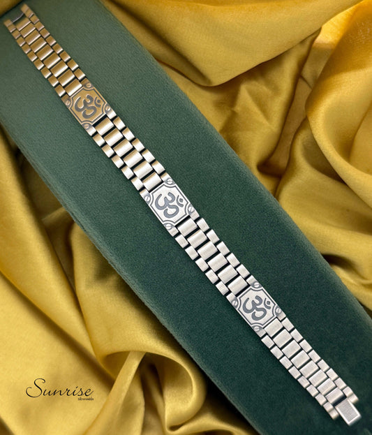 OM SILVER BRACELET