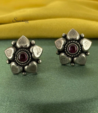 HEART OXIDISED STUDS