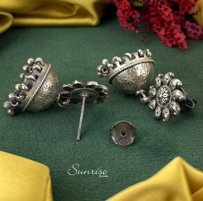 TRADITIONAL OXI JHUMKA