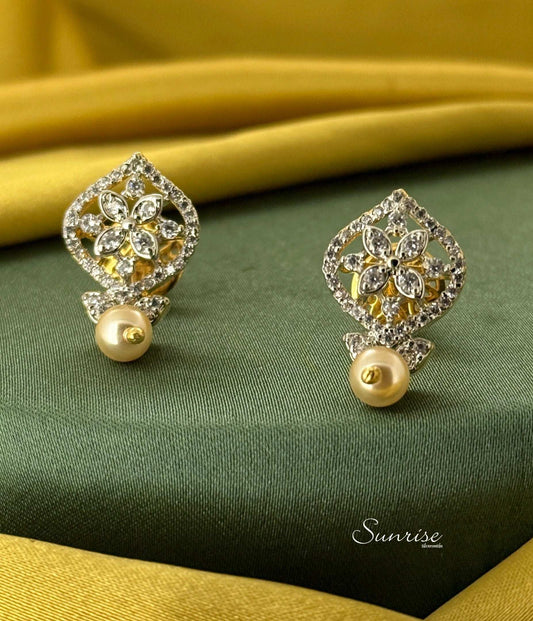 CZ TRENDY STUDS