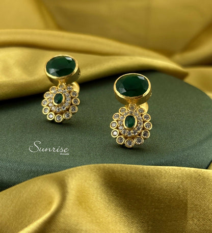 GREEN STONE GP  EARRINGS