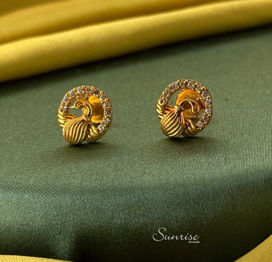 PEACOCK GP STUDS
