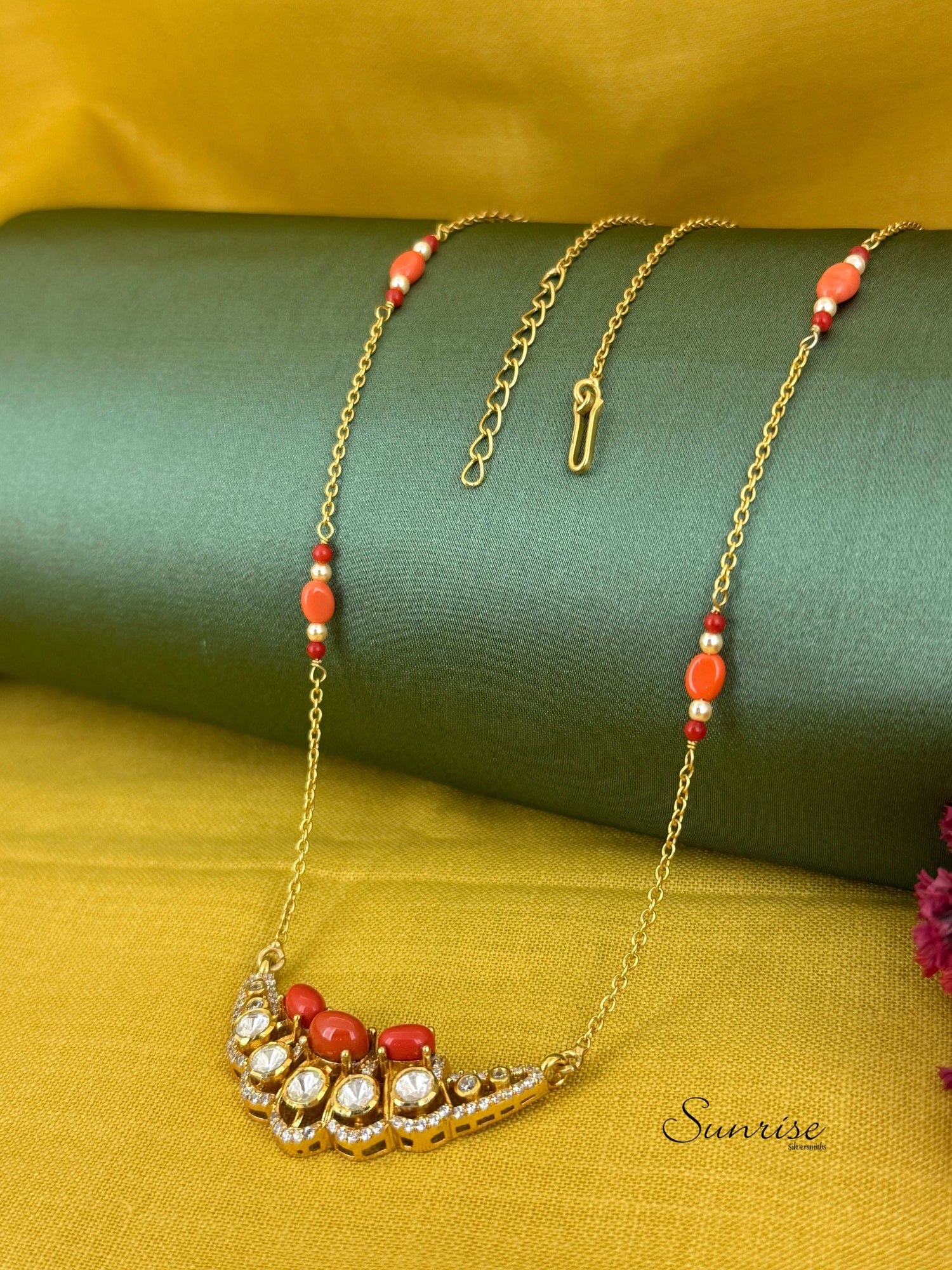 CORAL VICTORIAN NECKLACE