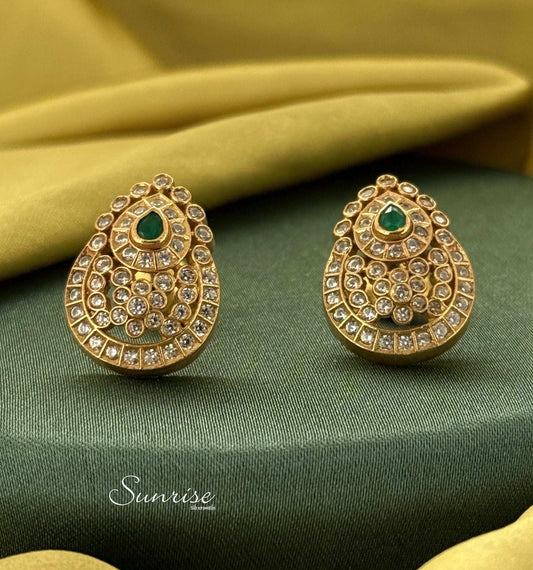 ELEGANT GP EARRINGS