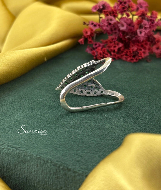 TRADITIONAL VANKI RING