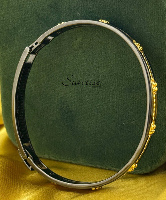 BLACK RHODIUM KADA