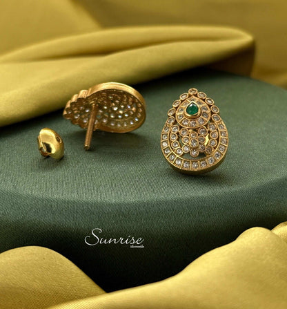 ELEGANT GP EARRINGS