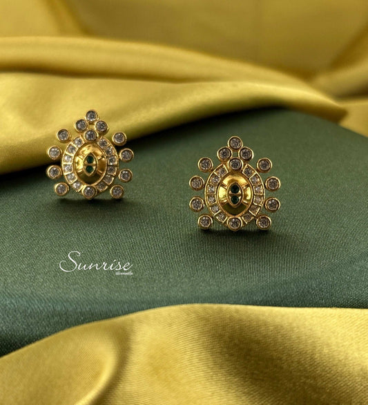 GOLD POLISH FANCY STUD
