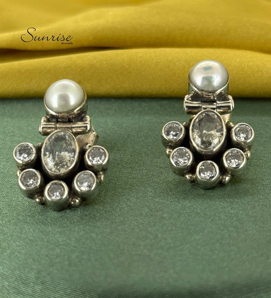 CUT STONE EARRINGS