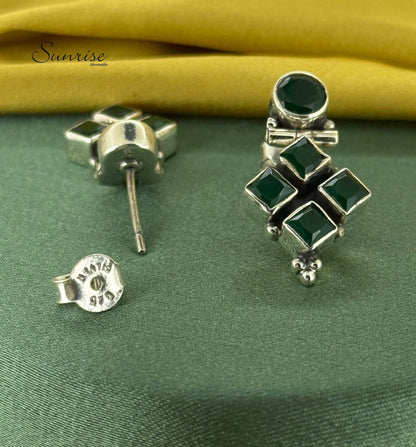 GREEN ONYX EARRINGS
