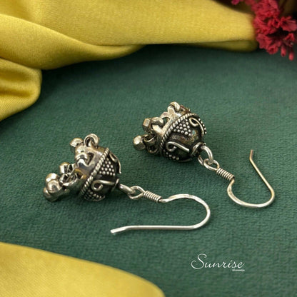 HANGING JHUMKA