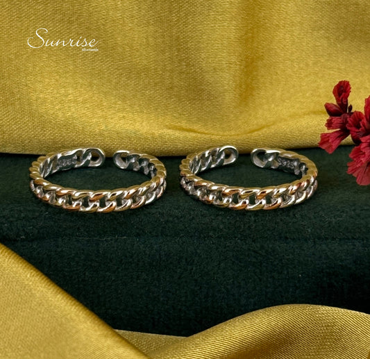 TWO TONE TOE RINGS