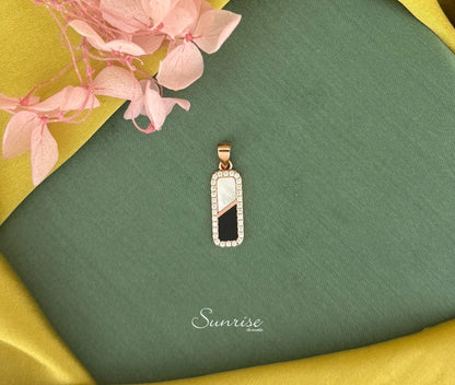ENAMEL ROSE GOLD PENDANT SET