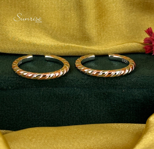TWO TONE TOE RINGS