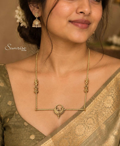 LONG HASLI NECKLACE