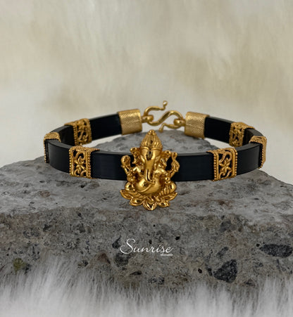 GANESHA GP BLACK BELT KADA