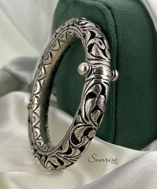 OXIDISED KADA