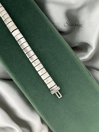 FLAT SILVER  BRACELETS