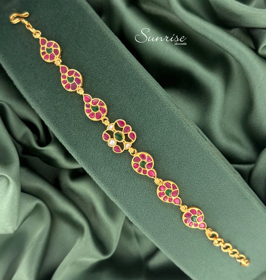 KUNDAN BRACELET