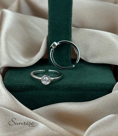 CZ SILVER TOE RINGS