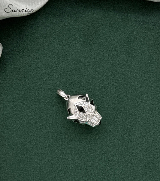 SILVER PANTHER HEAD PENDANT