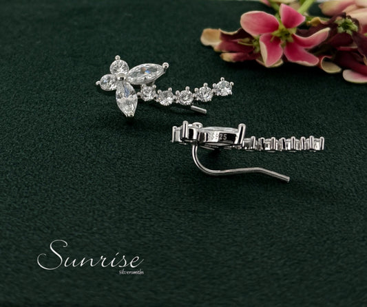 BUTTERFLY EARCLIPS