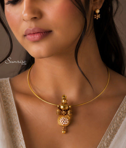 LAKSHMI FUSION PENDANT AND HASLI