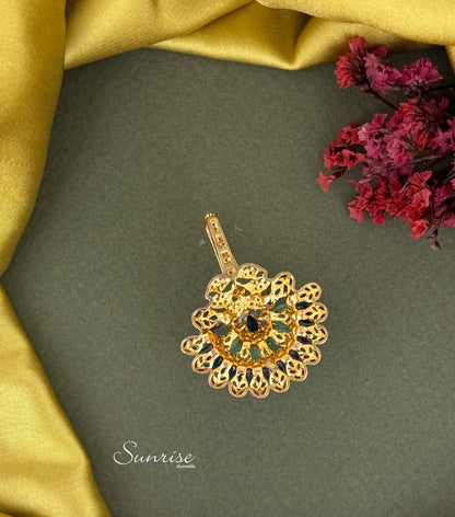 VICTORIAN PENDANT SET