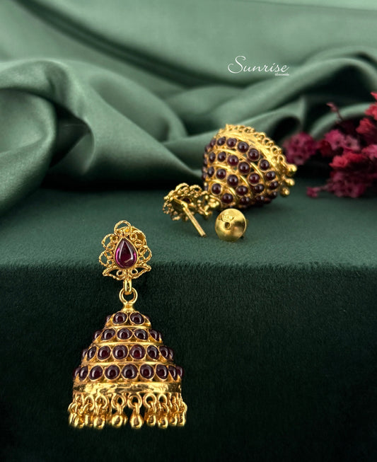 KEMPU GP JHUMKA