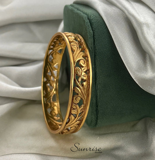 FILIGRE BANGLE