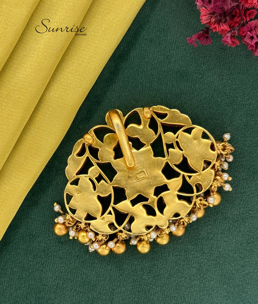TRADITIONAL KUNDAN PENDANT