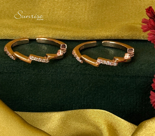 FANCY ROSE GOLD TOE RINGS