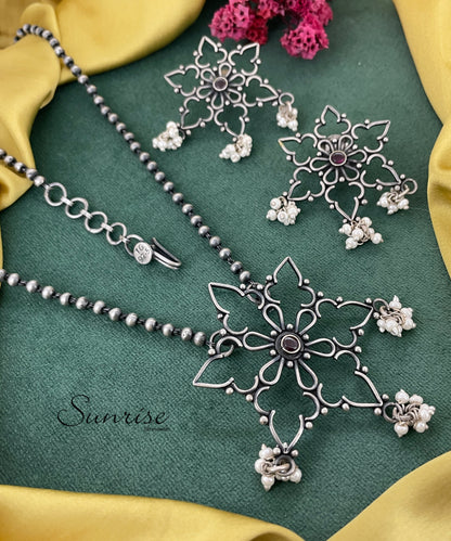 MANGALSUTRA NECKLACE SET