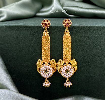 MOGGAPU EARRINGS