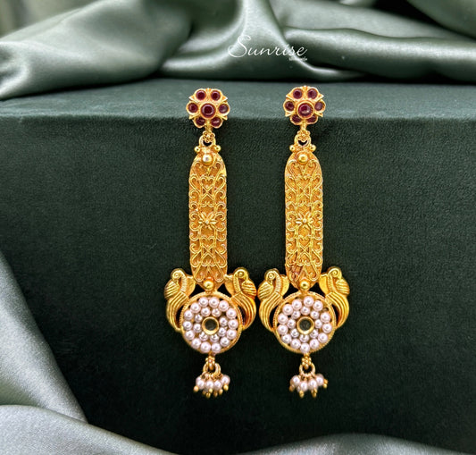 MOGGAPU EARRINGS